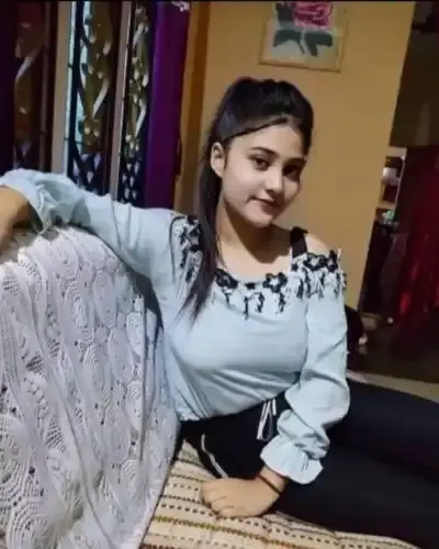 Call Girls Service in Rajganj